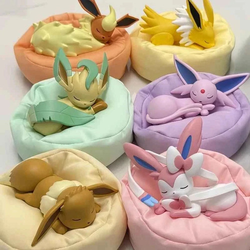 Eevee sleeping blind - eevee, box